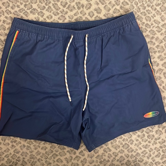 Vineyard Vines NWOT men’s swim trunks - navy - size large - Picture 1 of 4